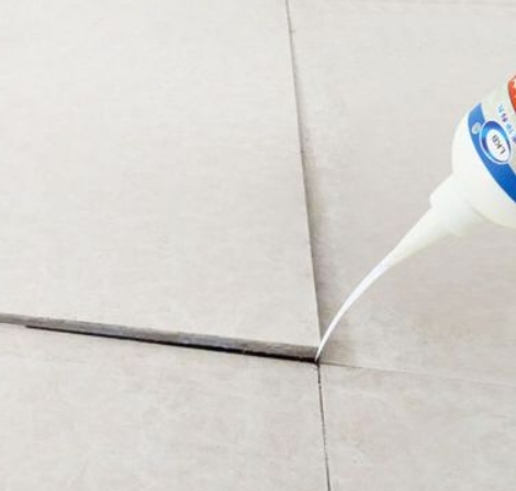 汉中市瓷砖空鼓维修公司分享卫生间瓷砖脱落的原因可能有以下几点